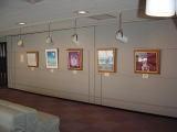 額に入った5枚の作品の右側からの写真
